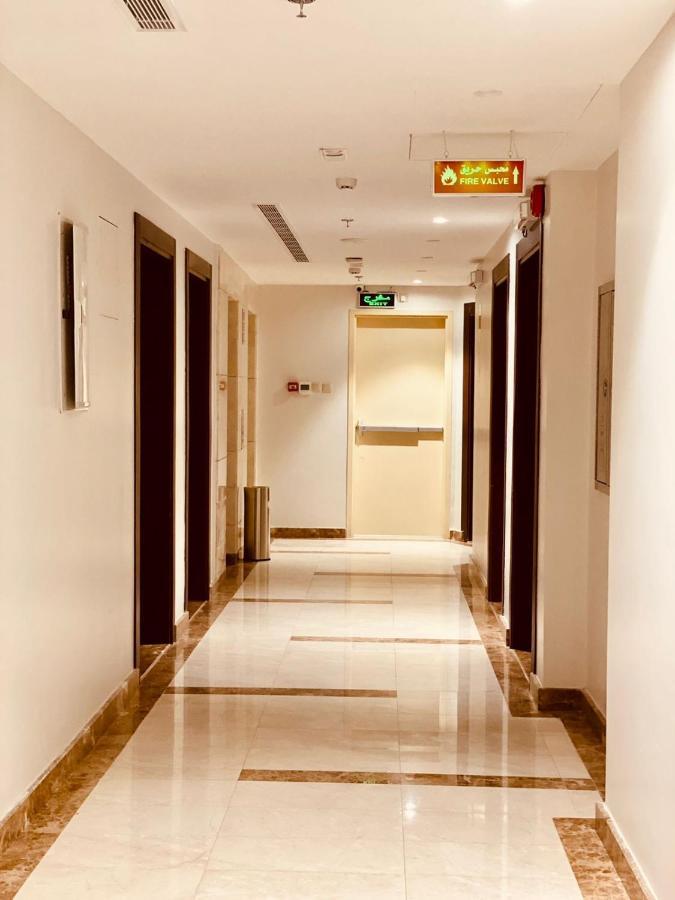 Itlalat Uhud Hotel Медина Екстериор снимка